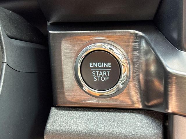 Photo of 2025 GLACIER GRAY Ford F-250