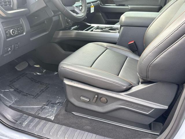 Photo of 2025 GLACIER GRAY Ford F-250