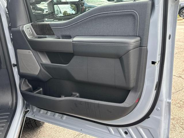 Photo of 2025 GLACIER GRAY Ford F-250