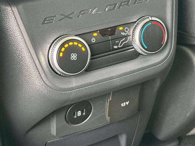 Photo of 2025 STAR WHITE MET TRI-COAT Ford Explorer
