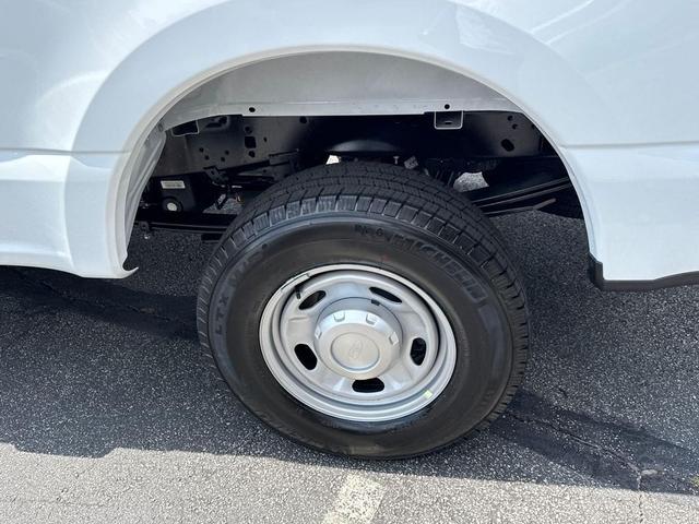 Photo of 2026 OXFORD WHITE Ford F-250