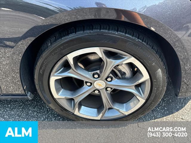 Photo of 2023 Dark Ash Metallic Chevrolet Malibu
