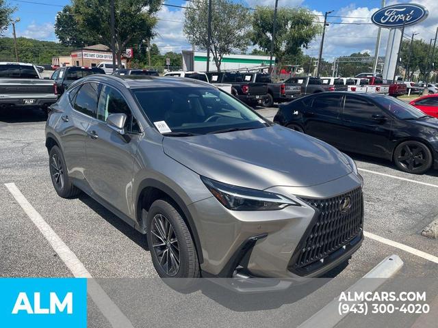 Photo of 2024 Atomic Silver Lexus NX 250