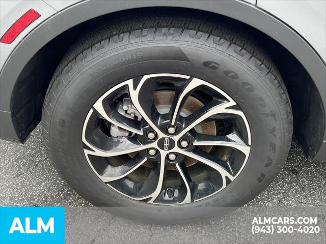 Photo of 2024 LUSTROUS GRAY METALLIC Lincoln Nautilus