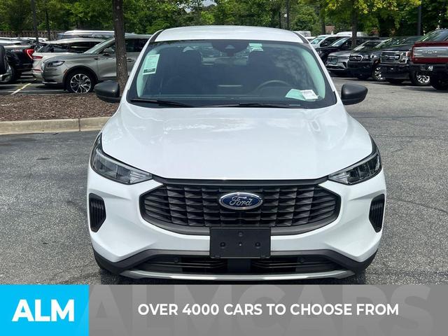 Photo of 2023 OXFORD WHITE Ford Escape