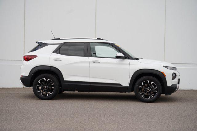 Photo of 2023 Summit White Chevrolet Trailblazer