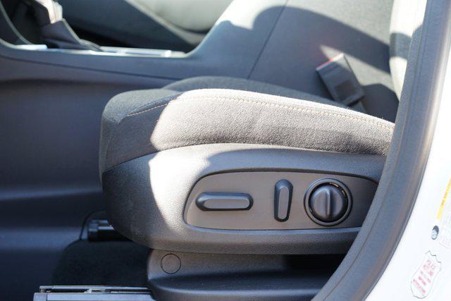 Photo of 2024 Summit White Chevrolet Equinox