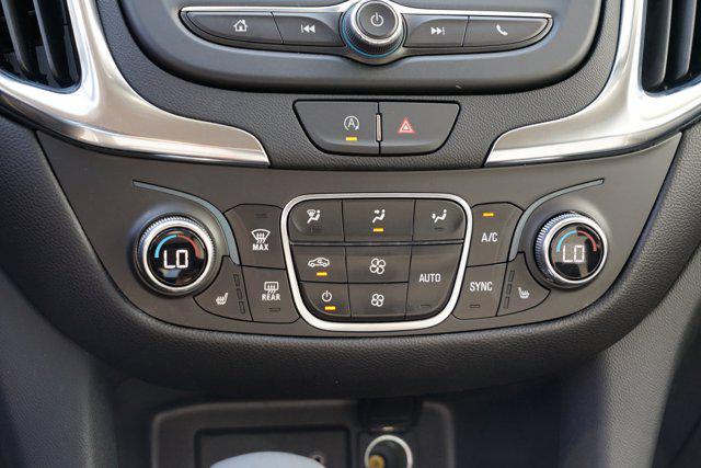 Photo of 2024 Summit White Chevrolet Equinox