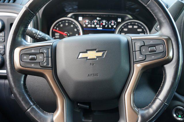 Photo of 2021 Black Chevrolet Silverado 1500
