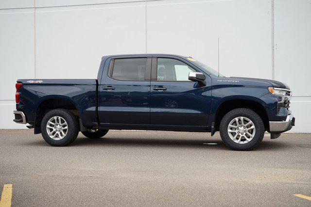 Photo of 2022 Northsky Blue Metallic Chevrolet Silverado 1500
