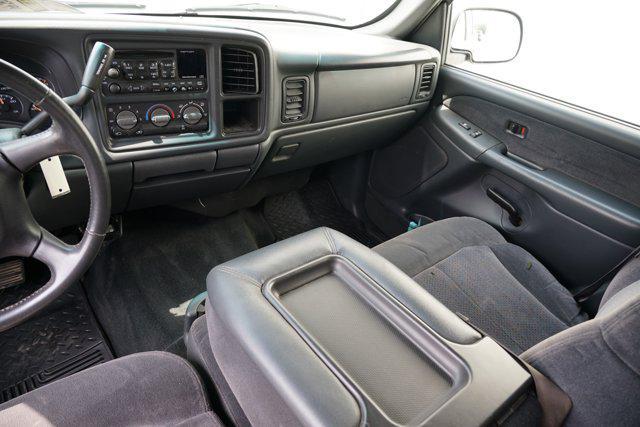 Photo of 2001 Light Pewter Metallic Chevrolet Silverado 2500