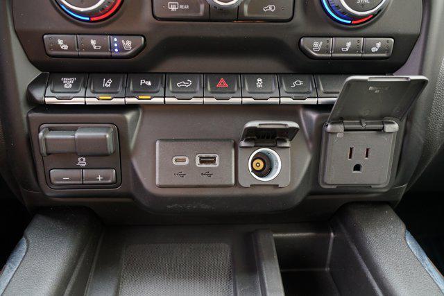 Photo of 2022 Silver Ice Metallic Chevrolet Silverado 3500