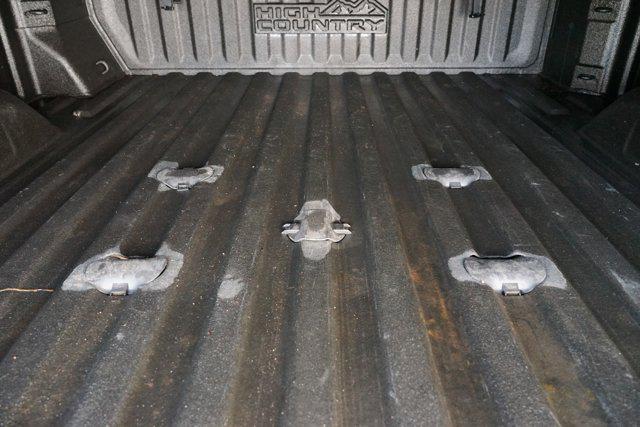 Photo of 2022 Silver Ice Metallic Chevrolet Silverado 3500