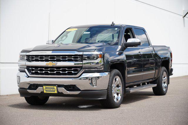 Photo of 2017 Graphite Metallic Chevrolet Silverado 1500