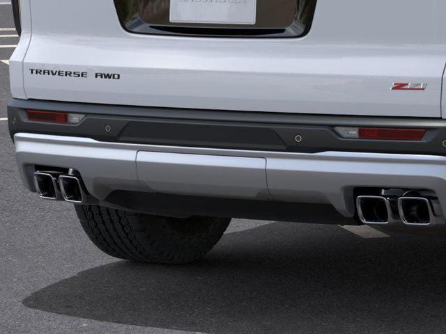 Photo of 2026 Polar White Tricoat Chevrolet Traverse