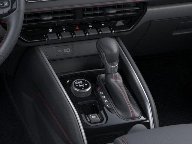 Photo of 2025 Summit White Chevrolet Colorado