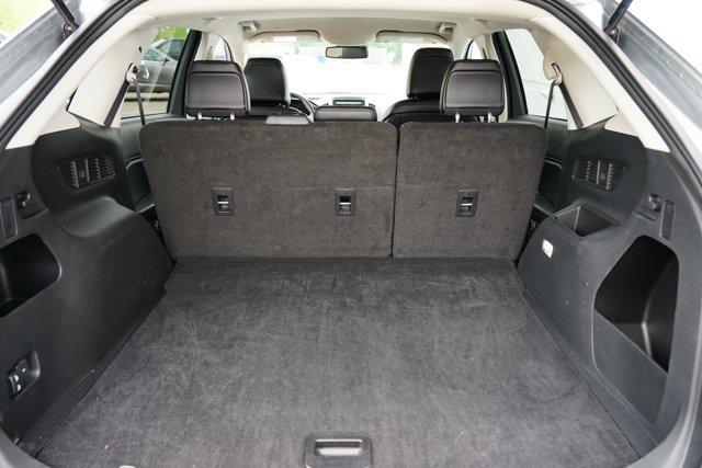 Photo of 2024 Silver Metallic Ford Edge