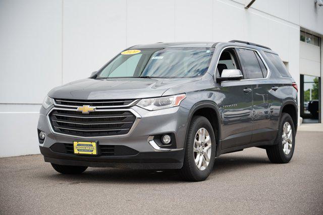 Photo of 2020 Satin Steel Metallic Chevrolet Traverse