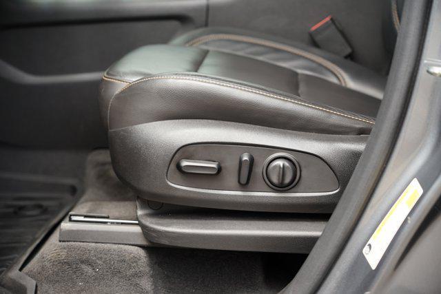 Photo of 2020 Satin Steel Metallic Chevrolet Traverse