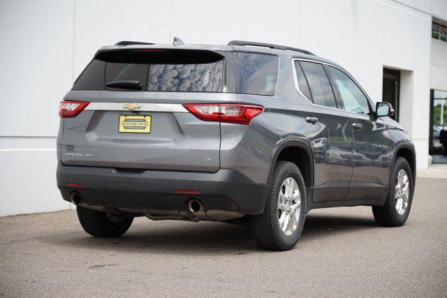 Photo of 2020 Satin Steel Metallic Chevrolet Traverse