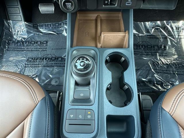 Photo of 2024 ATLAS BLUE METALL Ford Maverick