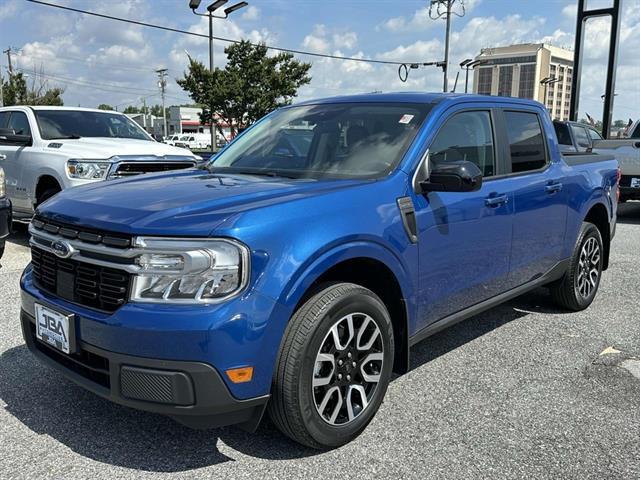 Photo of 2024 ATLAS BLUE METALL Ford Maverick