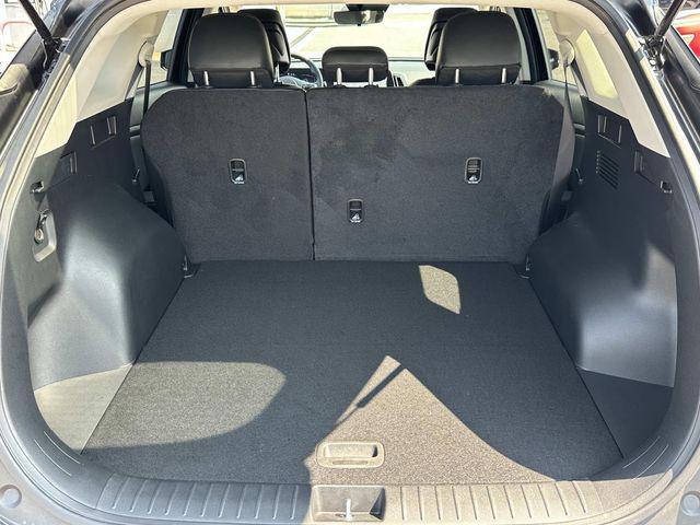 Photo of 2025 Ebony Black Kia Sportage