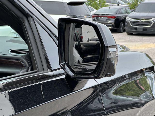 Photo of 2024 Black Chevrolet Suburban