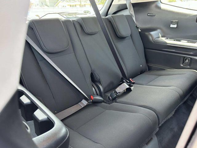 Photo of 2024 Ice Silver Metallic Subaru Ascent