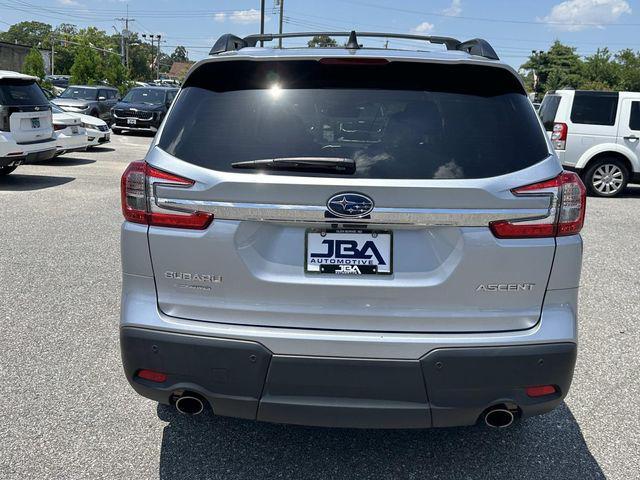Photo of 2024 Ice Silver Metallic Subaru Ascent