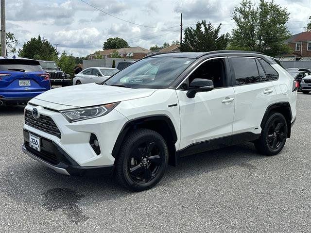 Photo of 2021 Blizzard Pearl Toyota RAV4 Hybrid