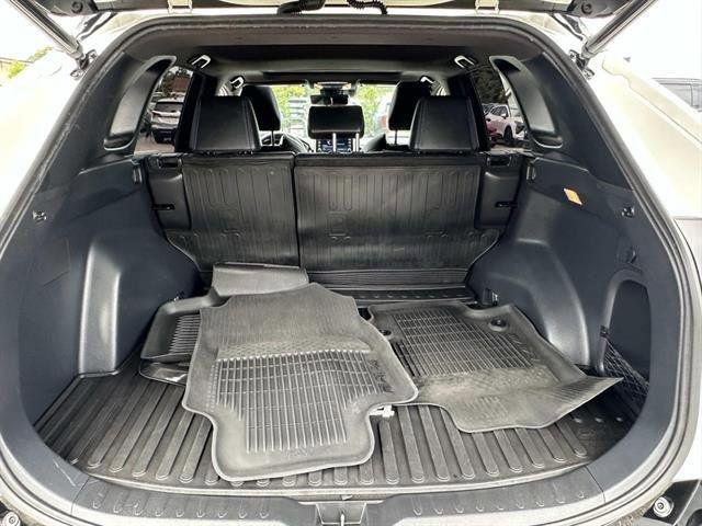 Photo of 2021 Blizzard Pearl Toyota RAV4 Hybrid