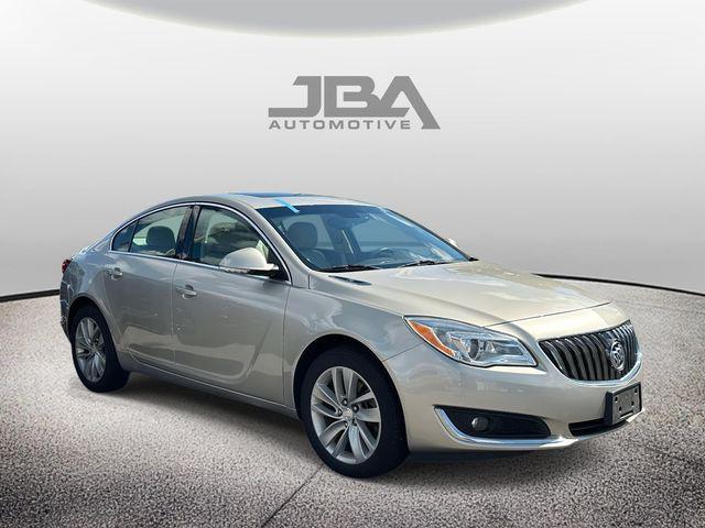 Photo of 2016 Sparkling Silver Metallic Buick Regal