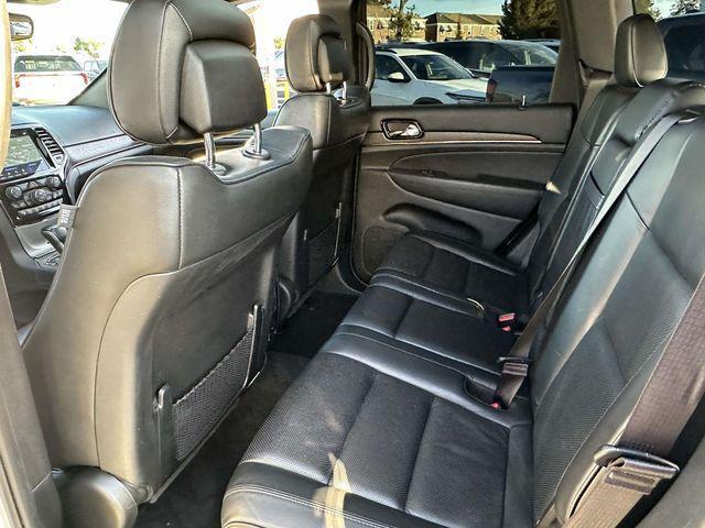 Photo of 2020 Bright White Clearcoat Jeep Grand Cherokee