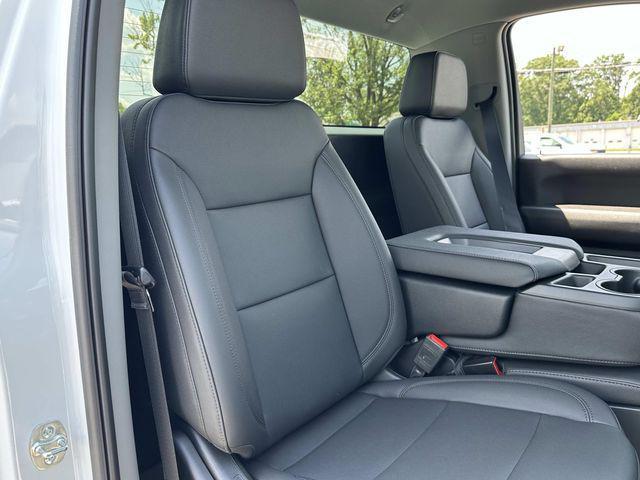 Photo of 2025 Summit White Chevrolet Silverado 2500