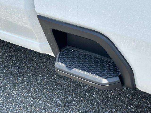 Photo of 2025 Summit White Chevrolet Silverado 2500
