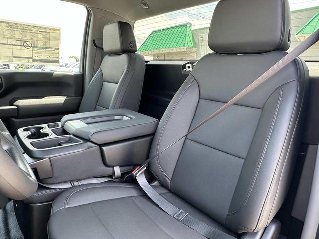 Photo of 2025 Summit White Chevrolet Silverado 2500