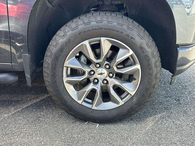 Photo of 2021 Shadow Gray Metallic Chevrolet Silverado 1500