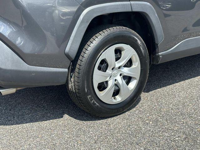 Photo of 2020 Magnetic Gray Metallic Toyota RAV4