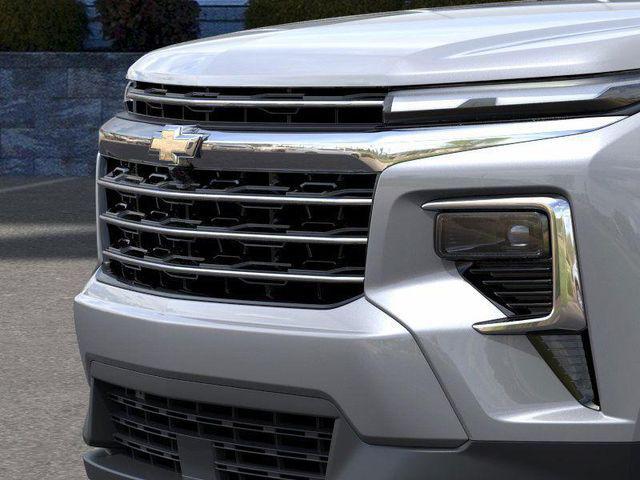 Photo of 2025 Sterling Gray Metallic Chevrolet Traverse