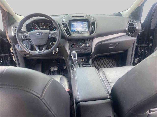 Photo of 2018 Black Ford Escape