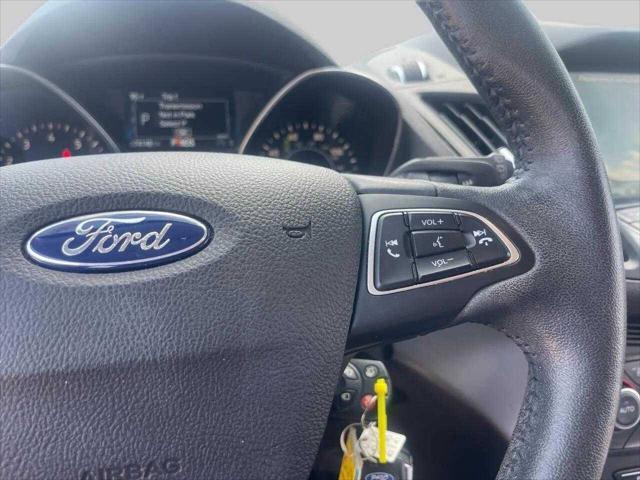 Photo of 2018 Black Ford Escape