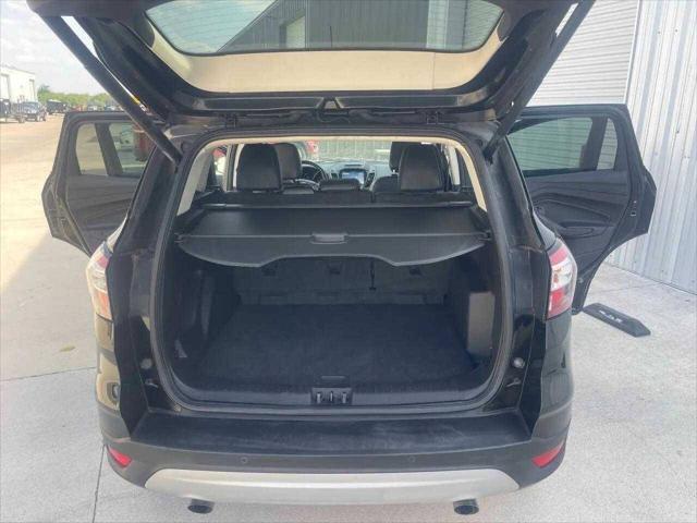 Photo of 2018 Black Ford Escape