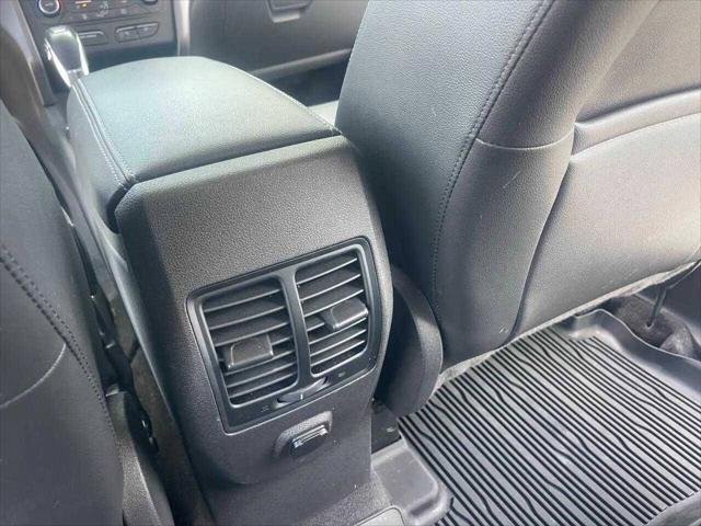 Photo of 2018 Black Ford Escape