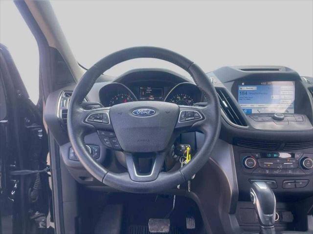 Photo of 2018 Black Ford Escape