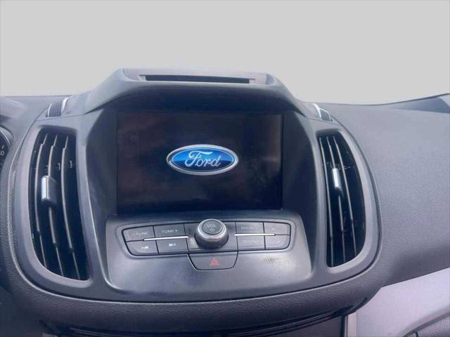 Photo of 2018 Black Ford Escape