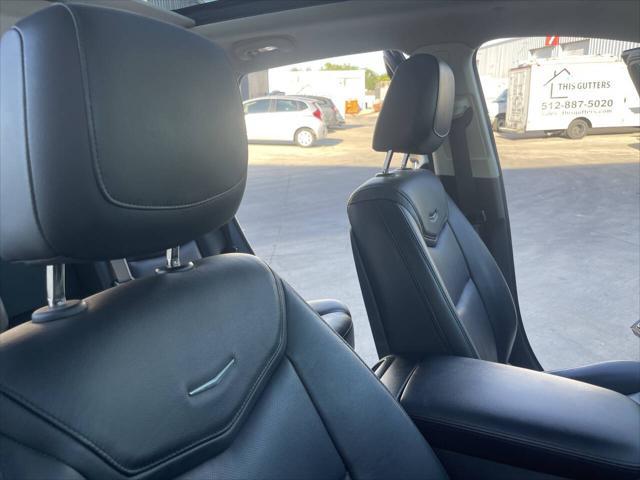 Photo of 2017 Blue Cadillac XT5
