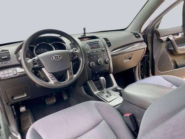 Photo of 2013 Green Kia Sorento