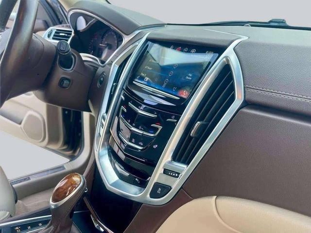 Photo of 2015 Brown Cadillac SRX