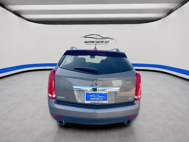 Photo of 2015 Brown Cadillac SRX